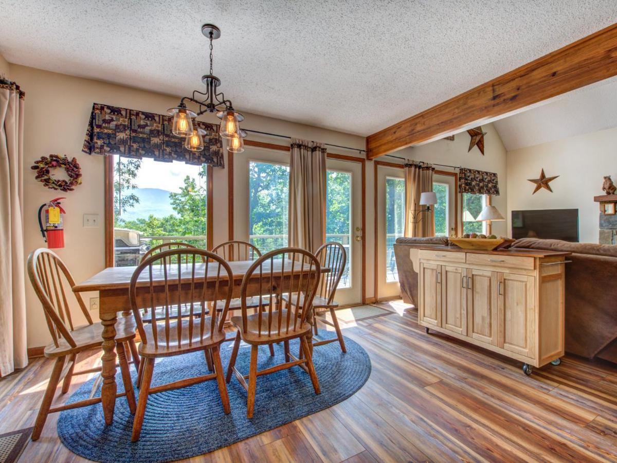 Mountain Charm Villa Gatlinburg Bagian luar foto
