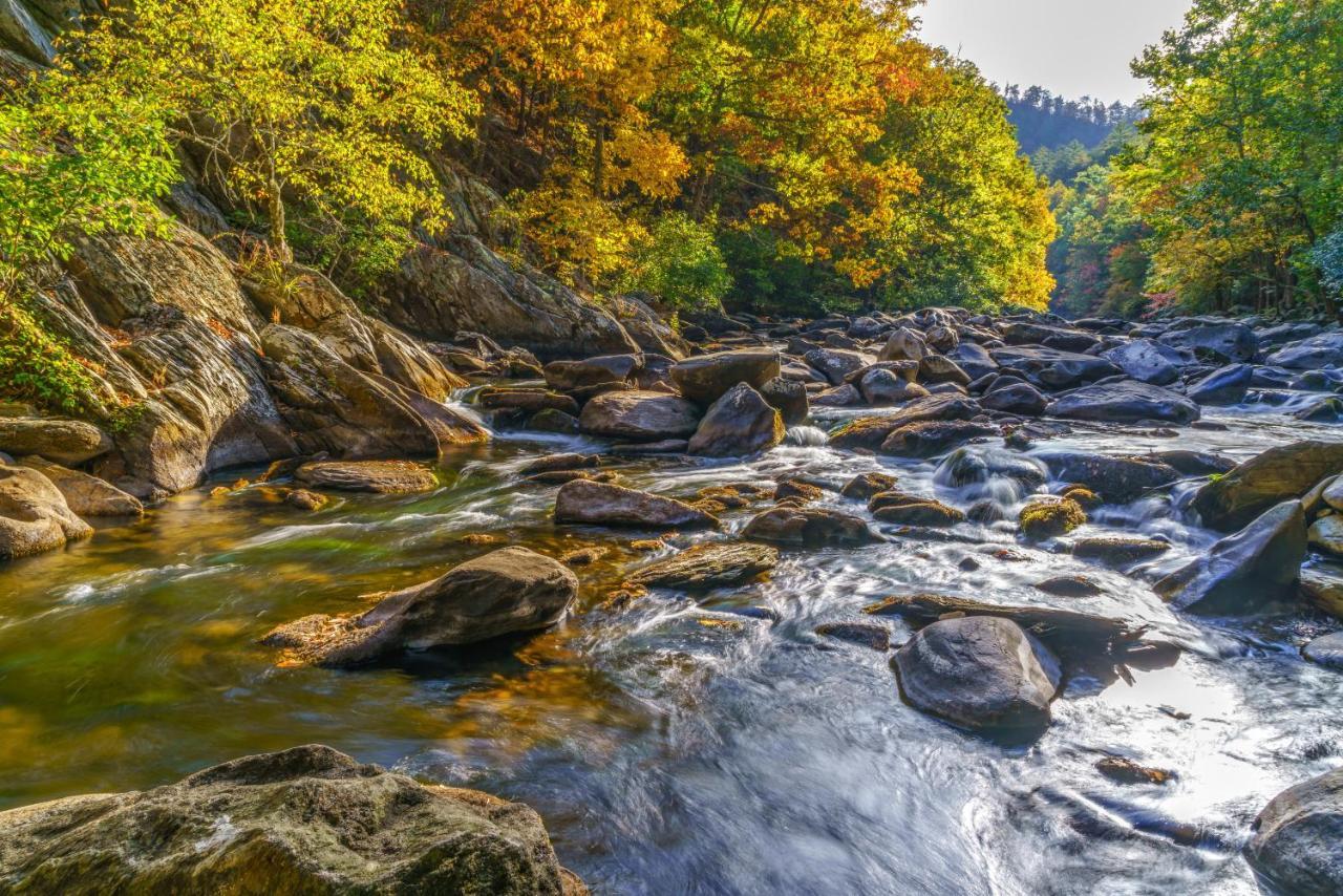 Mountain Charm Villa Gatlinburg Bagian luar foto