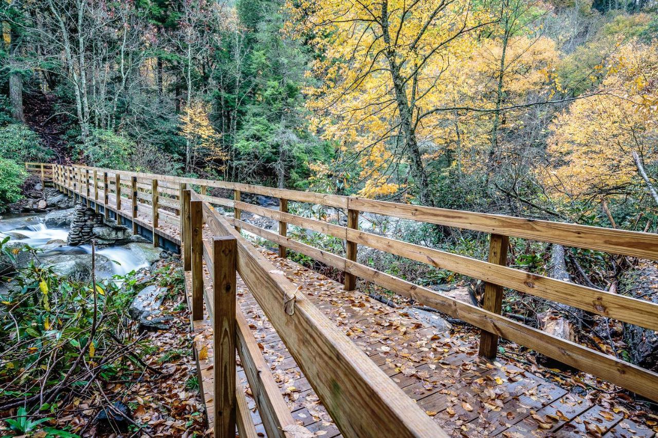 Mountain Charm Villa Gatlinburg Bagian luar foto
