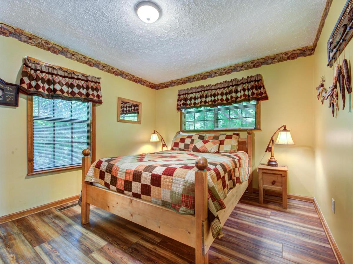 Mountain Charm Villa Gatlinburg Bagian luar foto